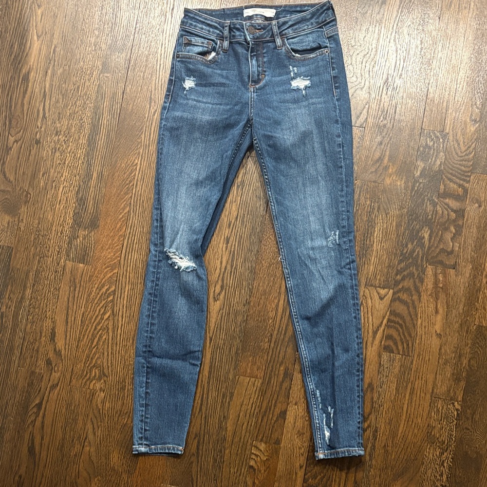 Women's Hidden Blue Distressed Jeans size 25